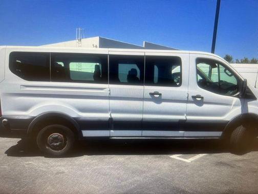 Oxford White 2019 Ford Transit-350 XLT