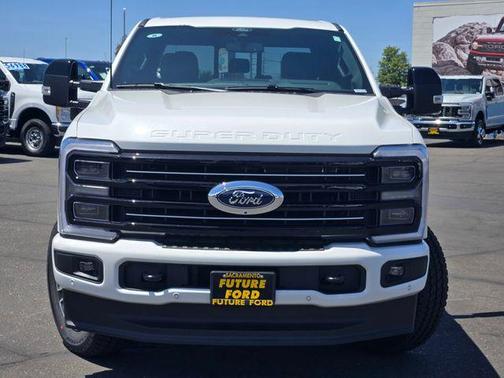 Star White Metallic Tri-Coat 2026 Ford F-350 Platinum