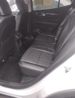 2023 Buick Envision Essence FWD