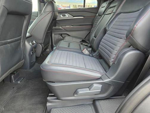 Carbonized Gray Metallic 2026 Ford Explorer ST-Line