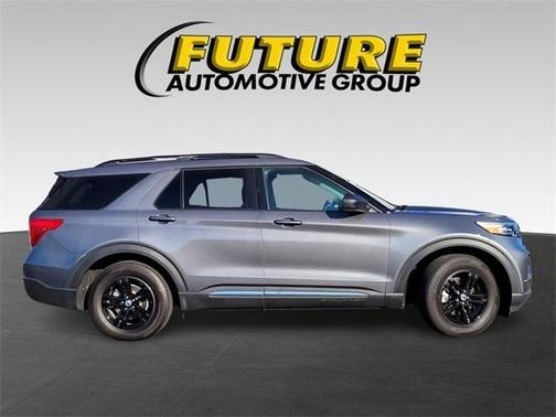 Photo 4 of 20 of 2021 Ford Explorer XLT