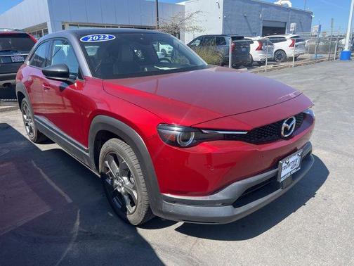 2022 Mazda MX-30 Premium Plus