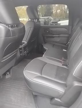 2025 RAM 3500 Limited Crew Cab 4x4 8' Box