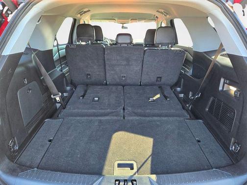 Rapid Red Metallic Tinted Clearcoat 2021 Ford Explorer XLT