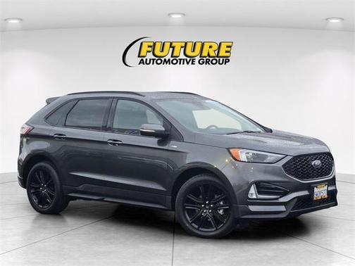 2020 Ford Edge ST
