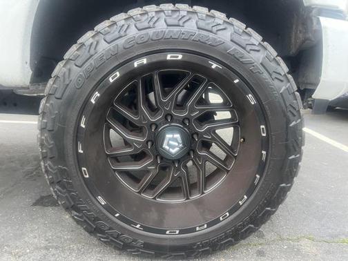 2022 Ford F-250 Platinum