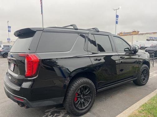 2023 GMC Yukon 4WD AT4