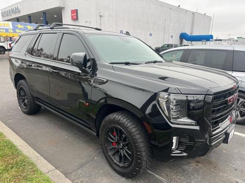 2023 GMC Yukon 4WD AT4