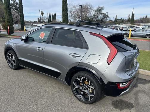 2023 Kia Niro Touring
