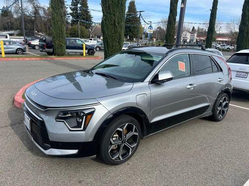 2023 Kia Niro Touring
