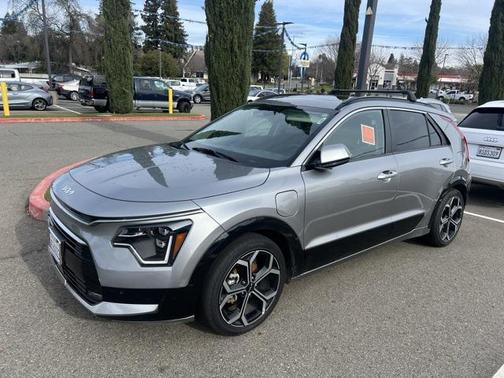 2023 Kia Niro Touring