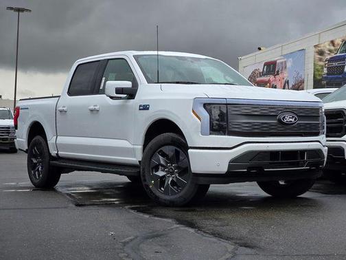 2025 Ford F-150 Lightning LARIAT