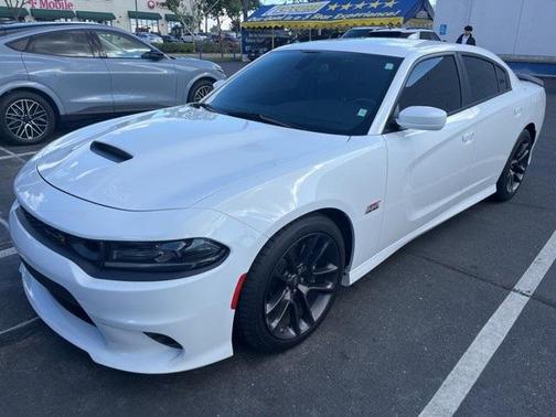 2020 Dodge Charger R/T Scat Pack