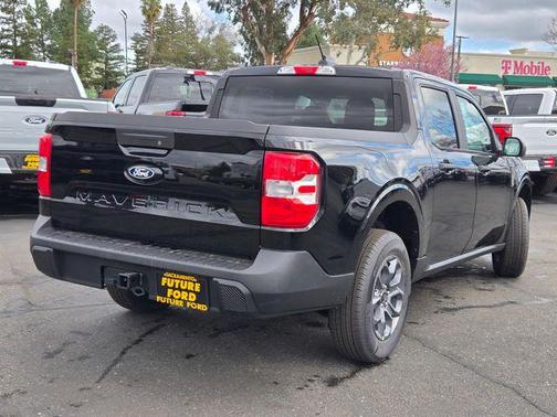Shadow Black 2026 Ford Maverick XLT