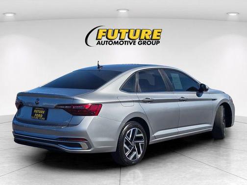 2024 Volkswagen Jetta 1.5T SEL