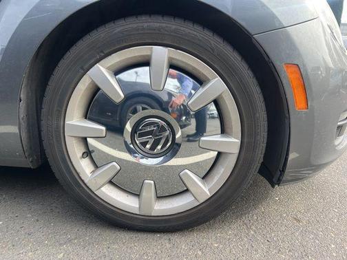 2012 Volkswagen Beetle 2.5L