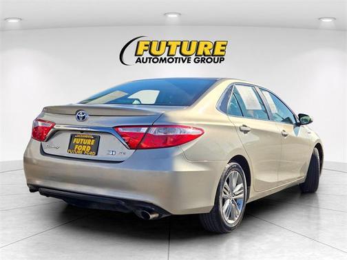 2015 Toyota Camry Hybrid SE
