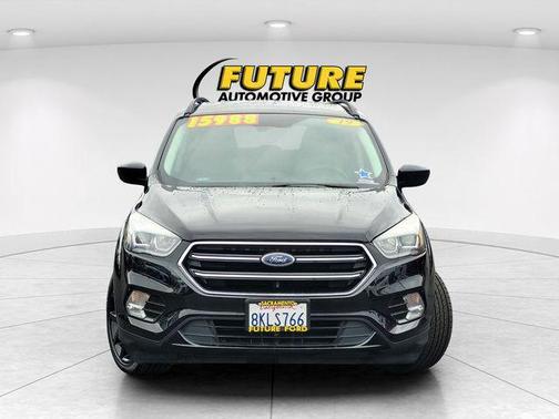 Agate Black Metallic 2019 Ford Escape SE