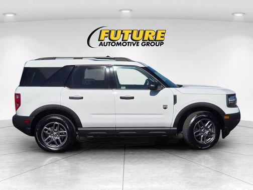 Oxford White 2025 Ford Bronco Sport Big Bend