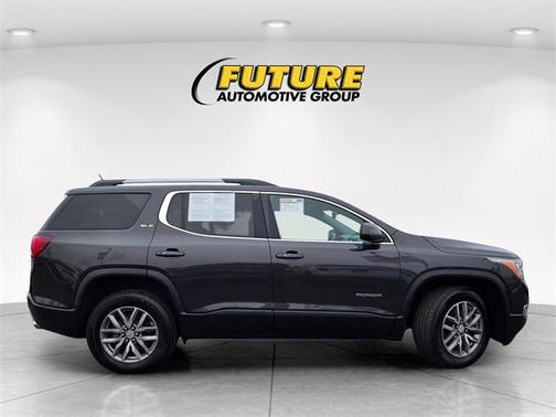 2017 GMC Acadia SLE-2