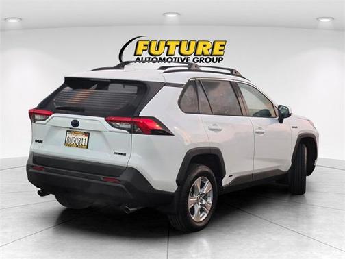 2021 Toyota RAV4 Hybrid LE