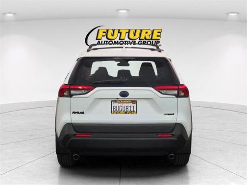2021 Toyota RAV4 Hybrid LE