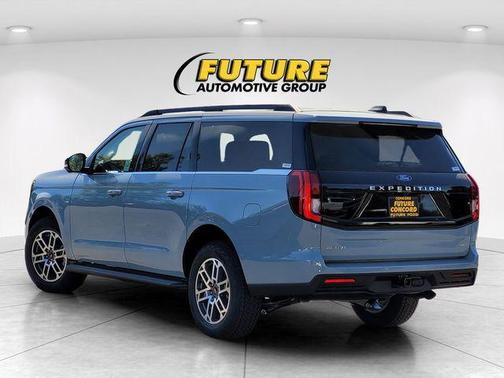 Glacier Gray Metallic Tri-Coat 2026 Ford Expedition Max Active 4x4