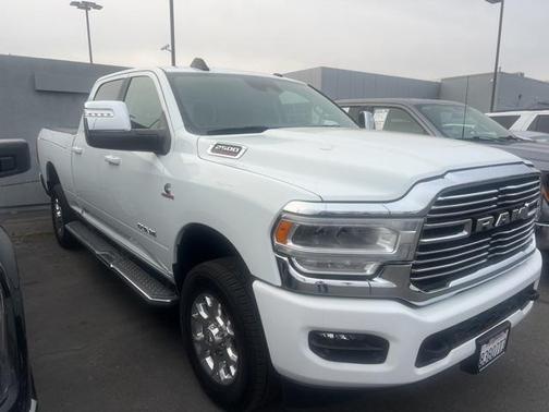 2023 RAM 2500 Laramie Crew Cab 4x4 6'4' Box