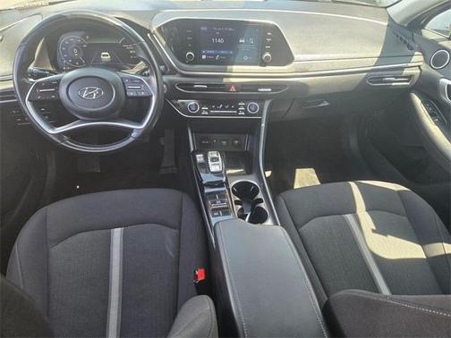 2022 Hyundai SONATA SEL