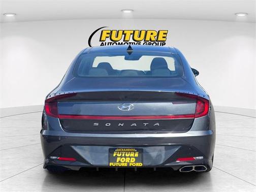2022 Hyundai SONATA SEL