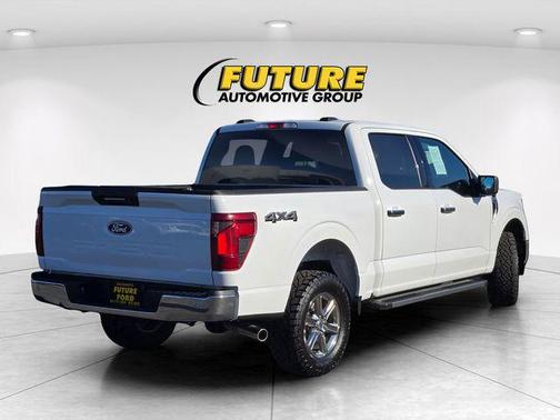 Oxford White 2024 Ford F-150 XLT