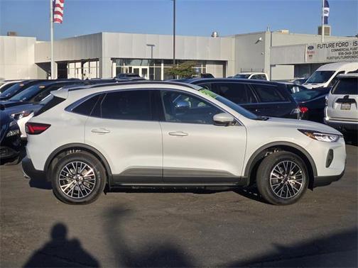 2025 Ford Escape ST-Line Select