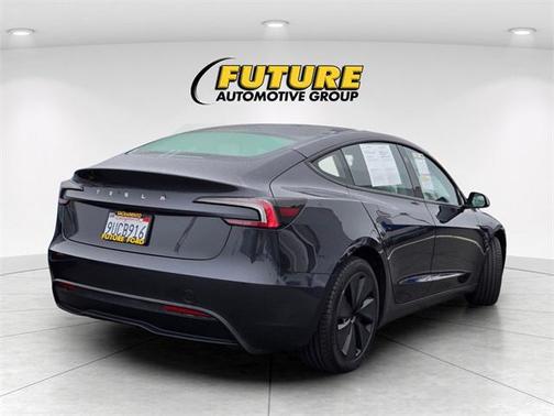 2025 Tesla Model 3 Long Range