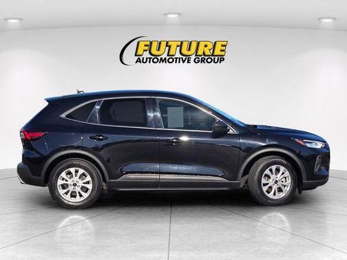 Agate Black Metallic 2025 Ford Escape Active