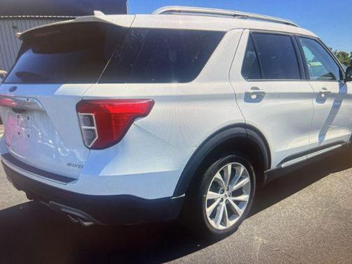 Star White Metallic Tri-Coat 2021 Ford Explorer Platinum