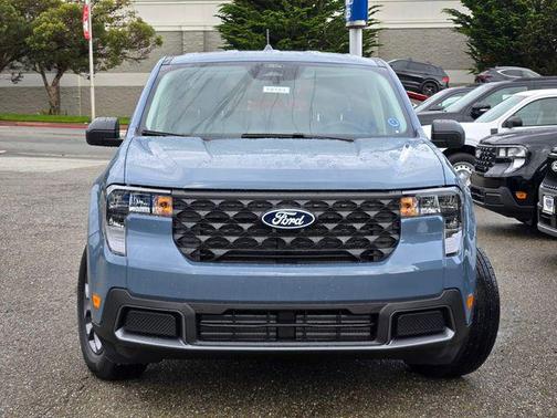 Azure Gray Metallic Tri-Coat 2026 Ford Maverick XLT