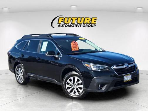 Crystal Black Silica 2022 Subaru Outback Premium