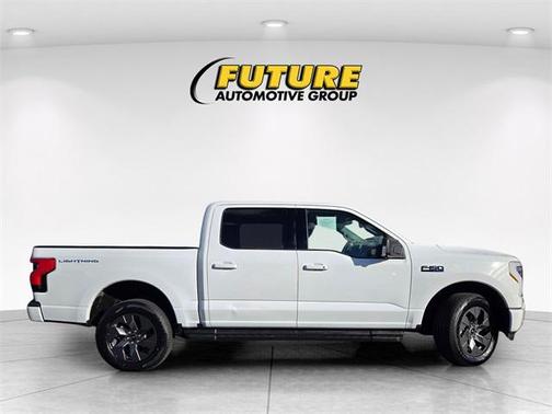 2024 Ford F-150 Lightning Flash