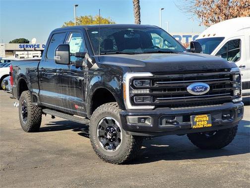 2025 Ford F-250 Platinum
