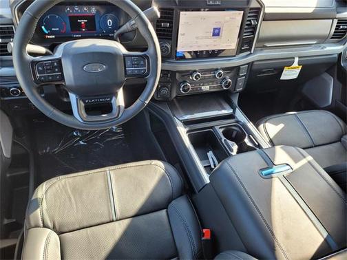2025 Ford F-250 Platinum