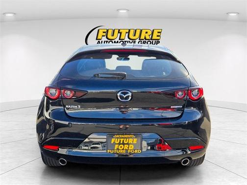 2022 Mazda Mazda3 FWD w/Premium Package