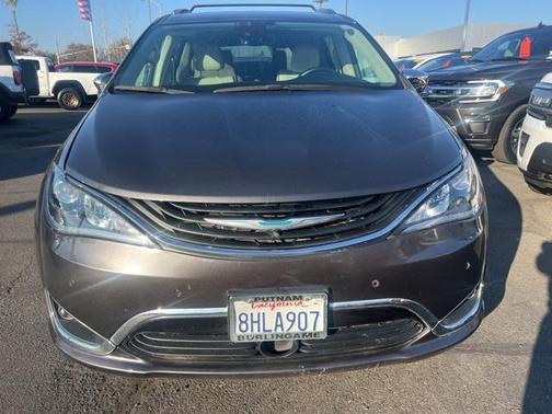 2019 Chrysler Pacifica Hybrid Limited