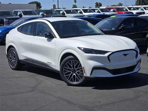 2025 Ford Mustang Mach-E Premium