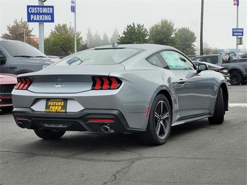 2025 Ford Mustang EcoBoost