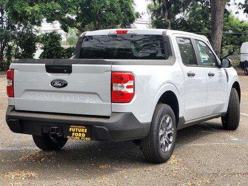 Space White Metallic 2026 Ford Maverick XLT