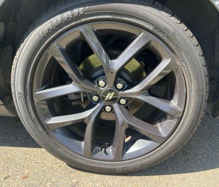 Granite Pearlcoat 2019 Dodge Challenger R/T