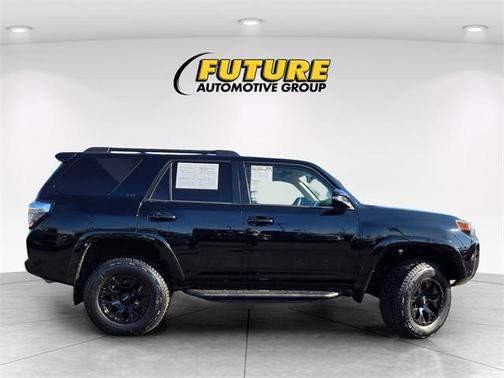 2017 Toyota 4Runner SR5 Premium