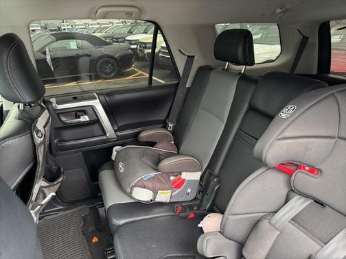 2017 Toyota 4Runner SR5 Premium