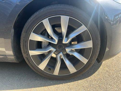 2024 Tesla Model 3 Long Range