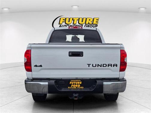 2016 Toyota Tundra SR5